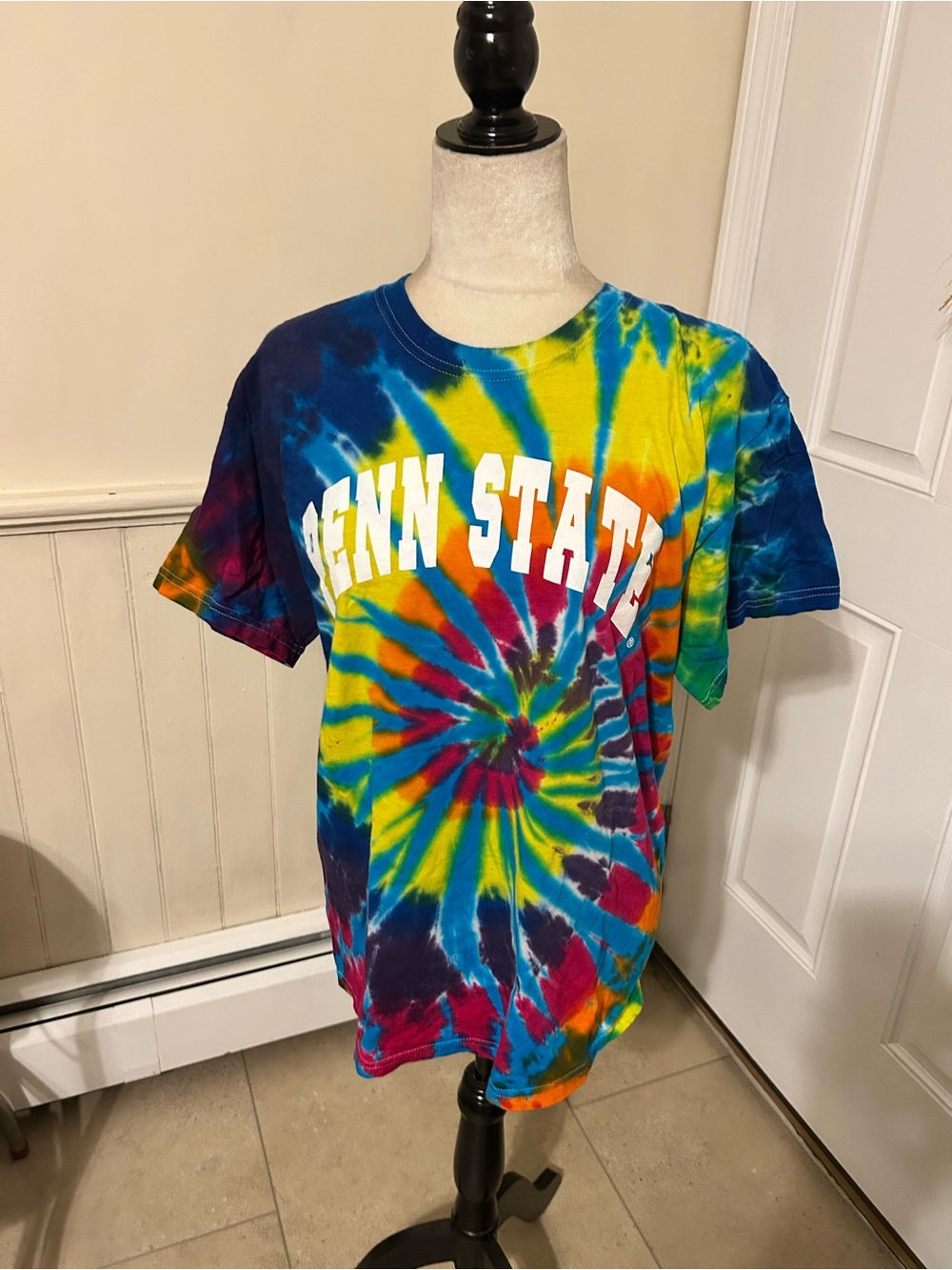 Penn State Nittany Lions 100% Cotton Tie Dye Graphic T-Shirt Size Medium Unisex
